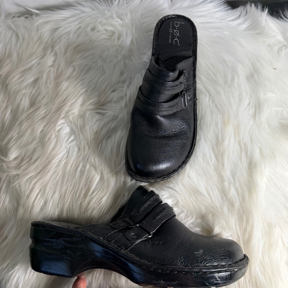 B.O.C. Born Concept Black Leather Clogs Mules Slip On Platform Shoes